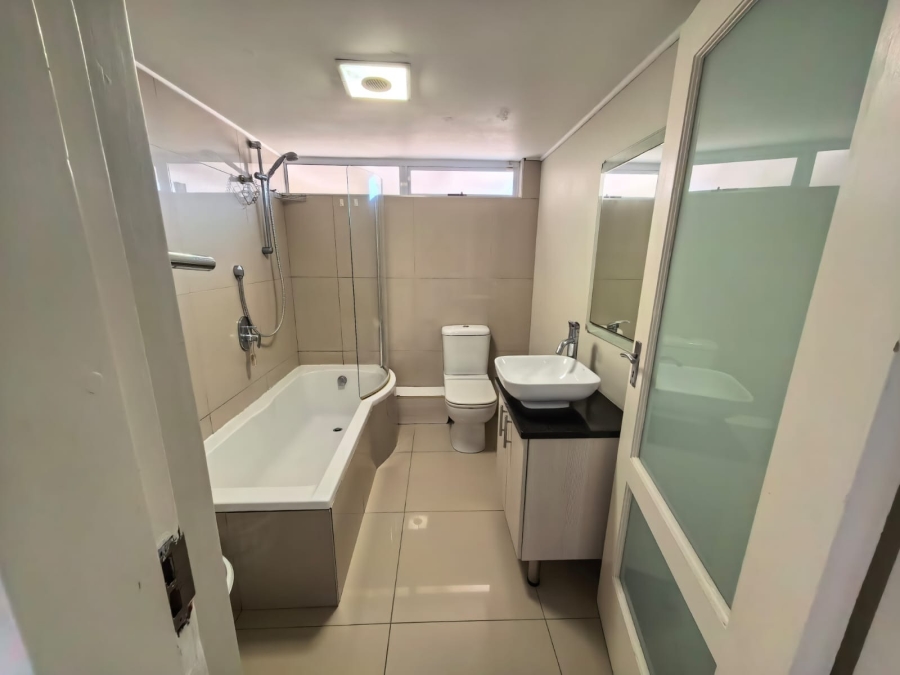 3 Bedroom Property for Sale in Bonza Bay Eastern Cape